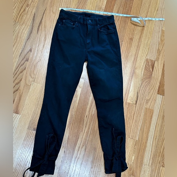Mother high waisted tie-bow looker ankle in black 28. Out of stock in stores - Picture 2 of 10